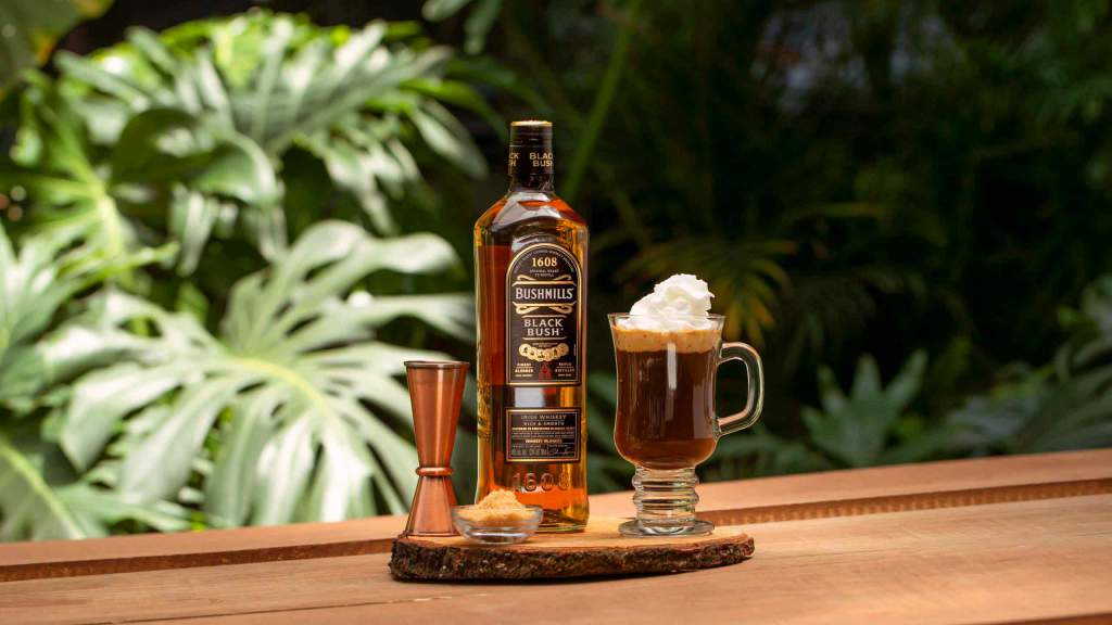 5 cocteles con whiskey Bushmills increíbles y fáciles que debes probar