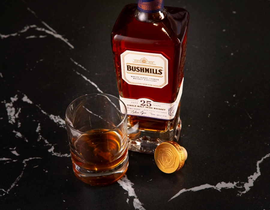 Whisky de 25 años Bushmills - Whisky neat