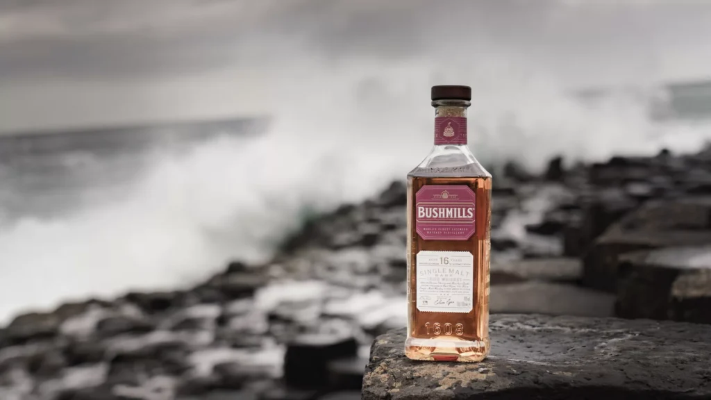 Historia-del-Barco-SS-Bushmills-el-primer-barco-whisky
